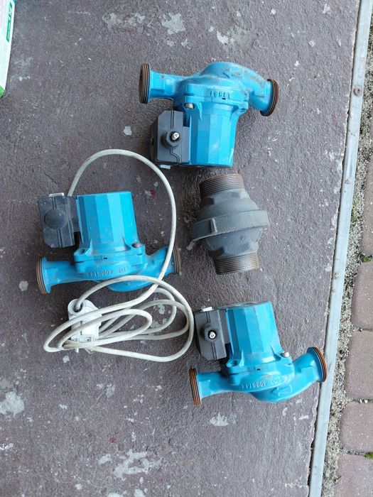 Zawór różnicowy grawitacyjny do instalacji CO i 3 pompy cyrkulacyjne