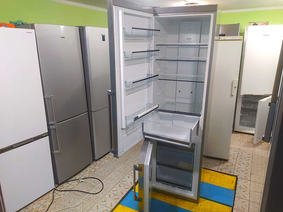 Холодильник Gorenje NRK6203TX  з морозильною камерою