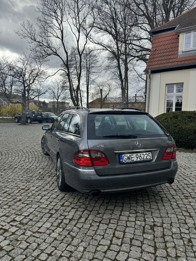 Mercedes benz w211 3.0 v6 320CDI