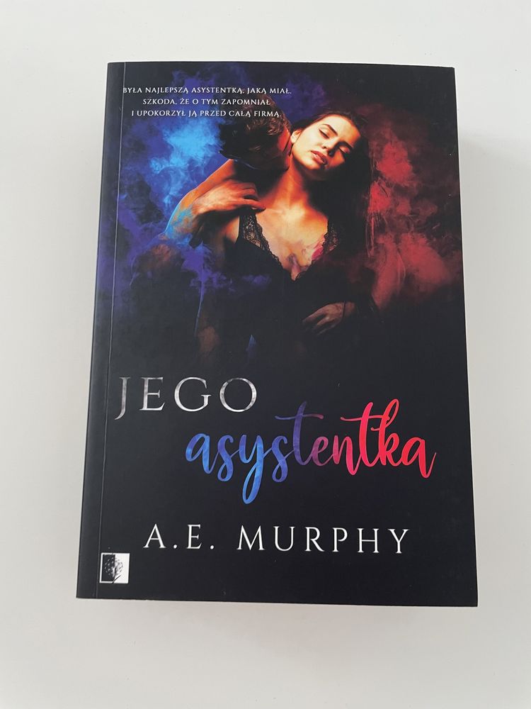 „Jego asystentka” - A. E. Murphy