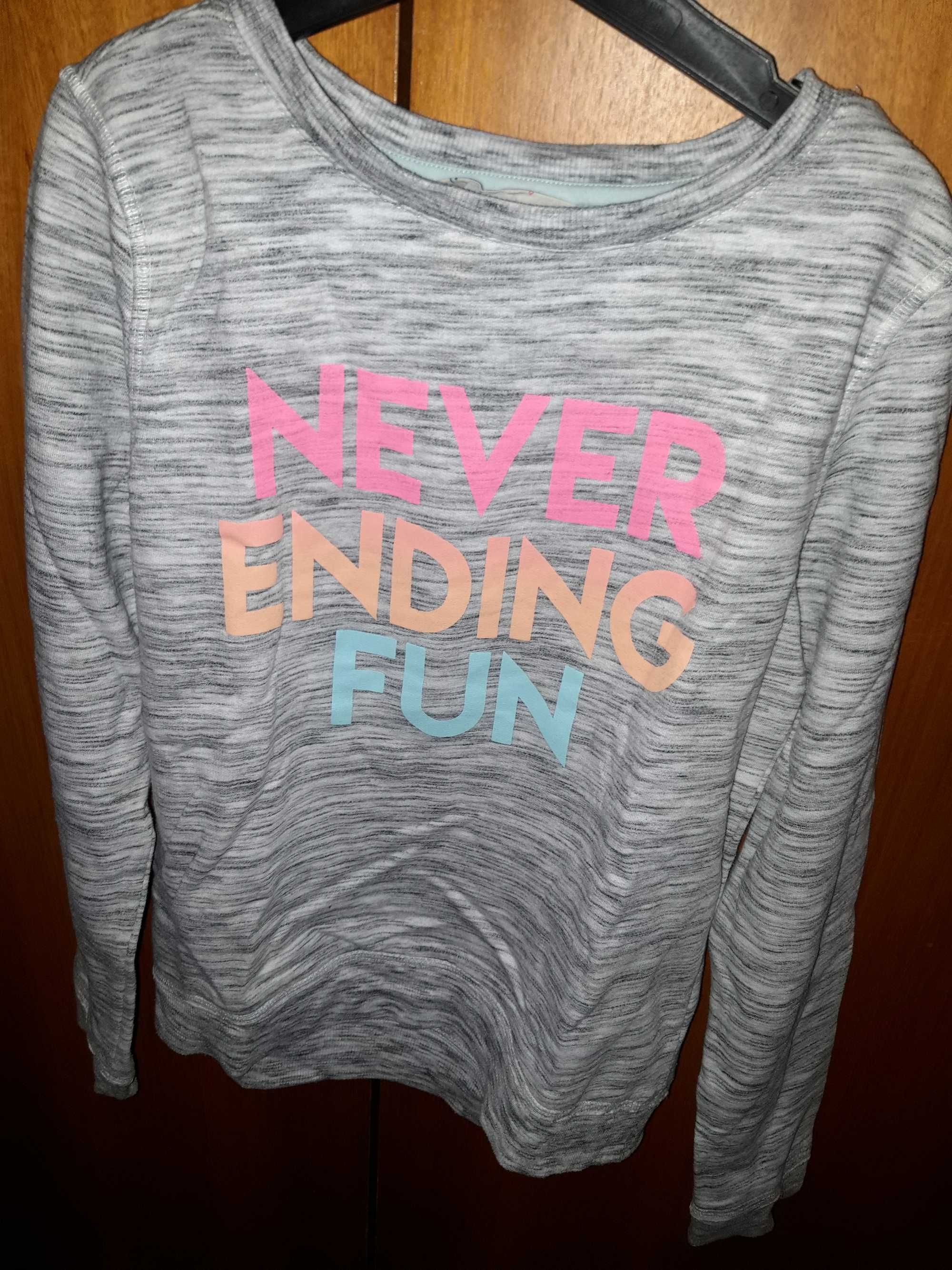 Sweater cinzenta H&M, 10/12 perfeitas condições e gira