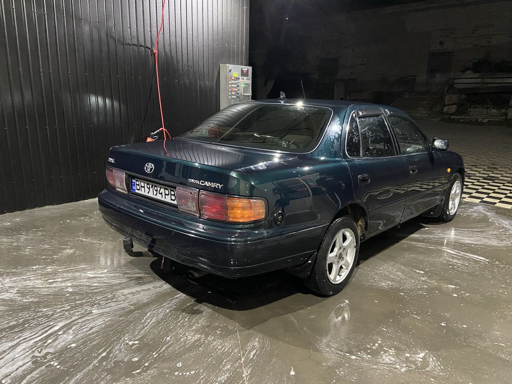 Toyota Camry SXV10 2.2 газ/бензин