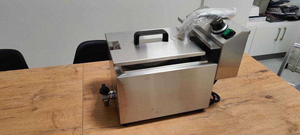 WYPRZEDAŻ EKSPOZYCJI - Frytkownica 8 l gastro - Hendi 221570 - nowa