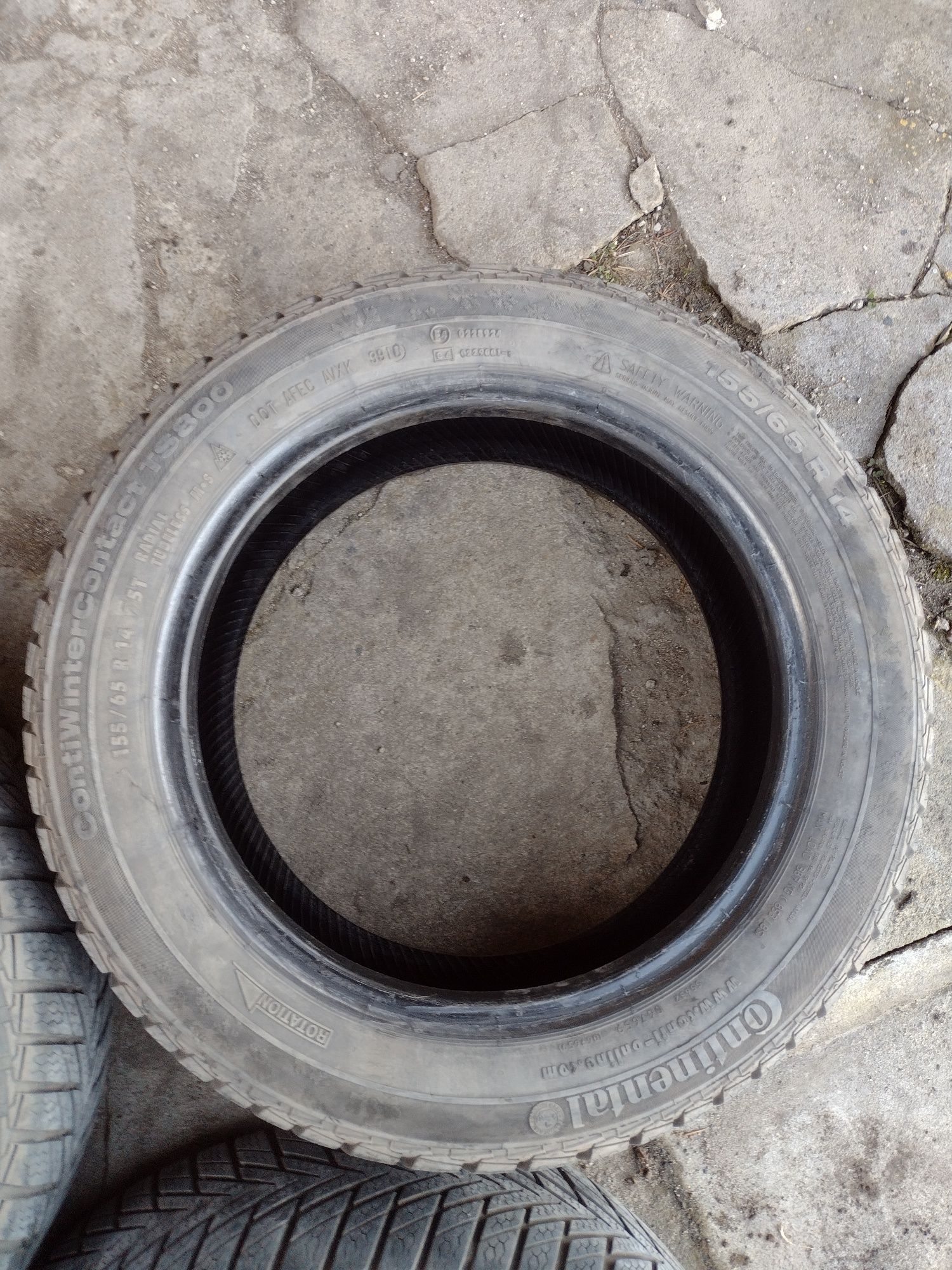 Opony zimowe 155/65 r14 Continental