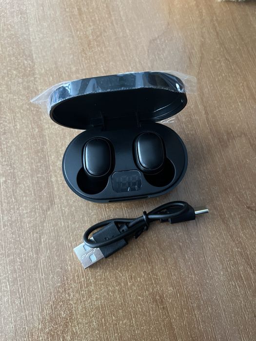 Навушники нові..