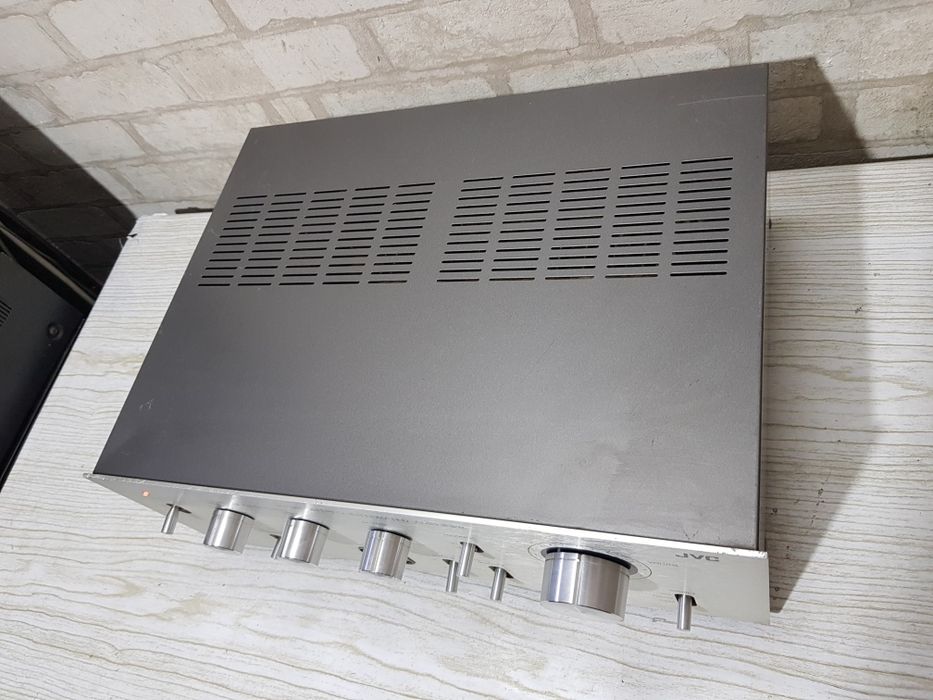 Стерео усилитель/підсилювач  JVC JA-S11 2*50 Вт б/у з Німеччини