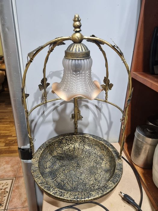 Люстра ,світильник