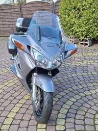 Honda St 1300 pan European 03r