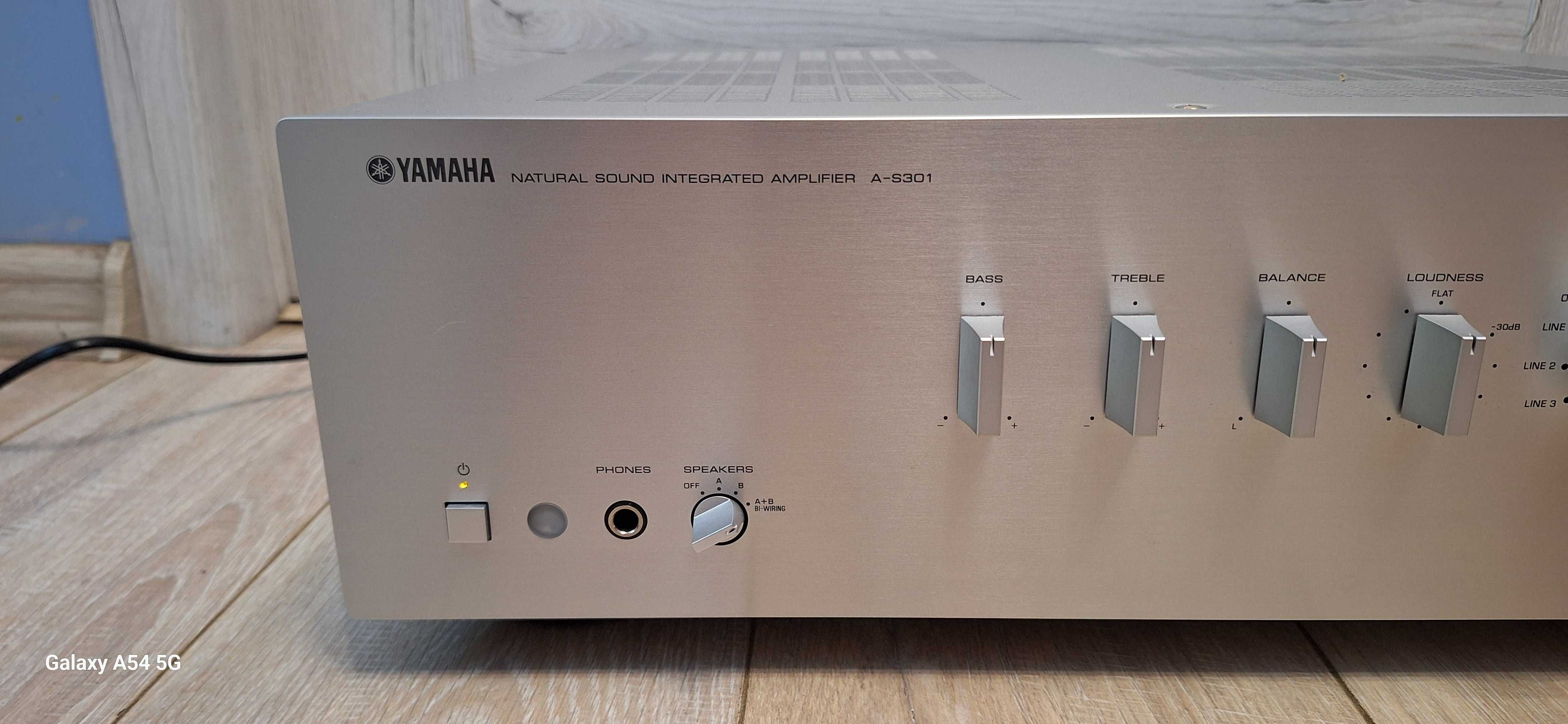 Wzmacniacz zintegrowany Yamaha A-S301 SREBRNY ! NOWY ! OKAZJA !