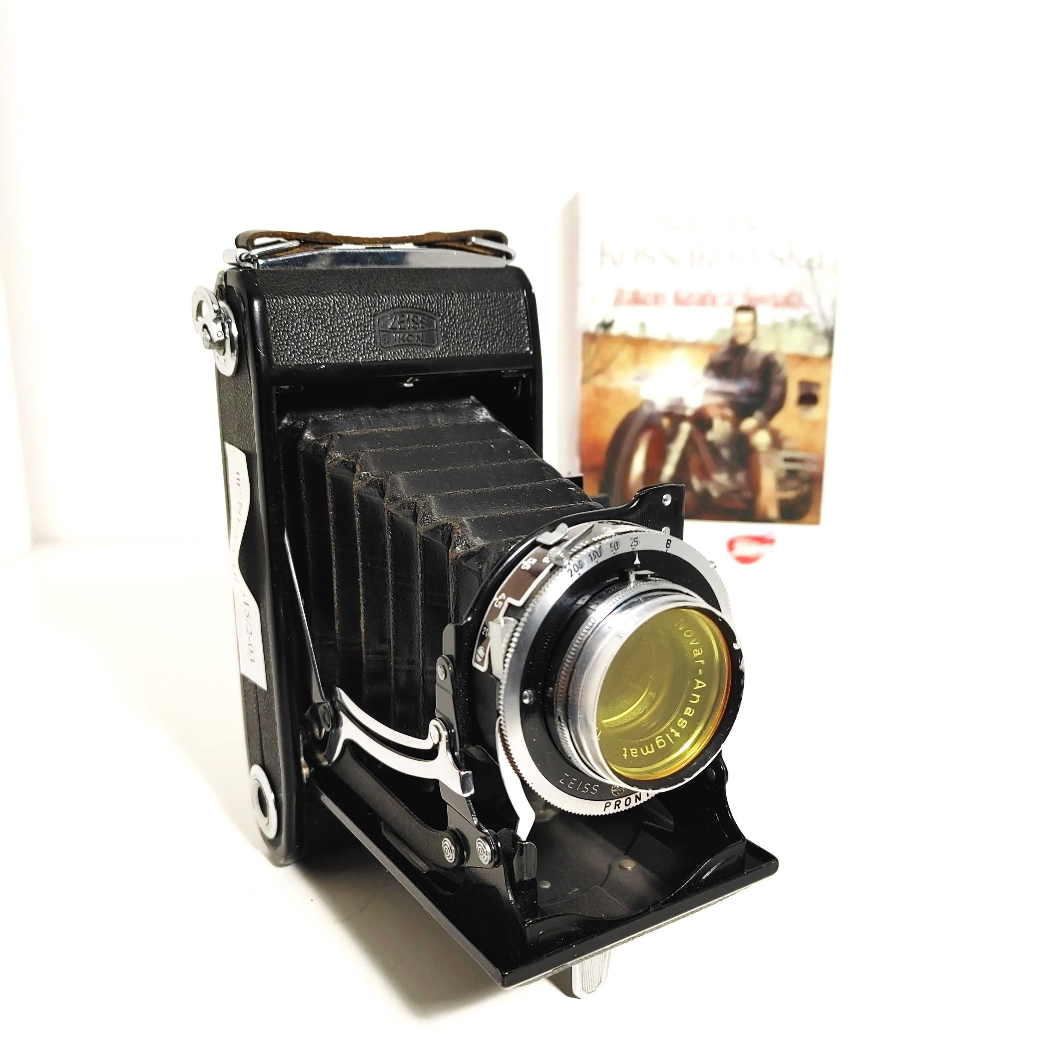 Aparat mieszkowy Ikon Zeiss NETTAR  515/2 model powojenny Ładny Stan