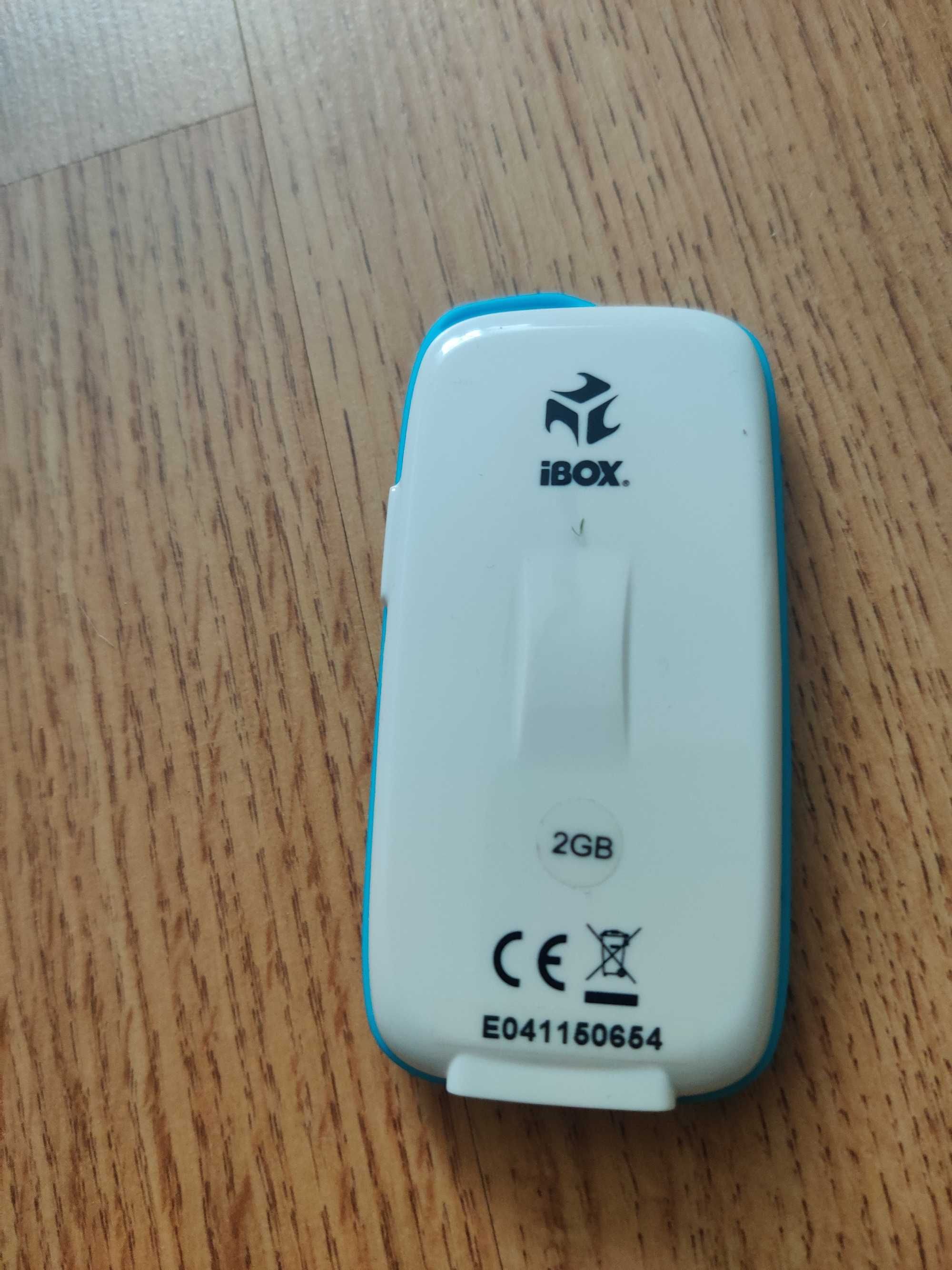 Odtwarzacz multimedialny MP4 iBOX i328