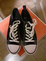 Ténis Lona Pretos - Primark - Tamanho 40