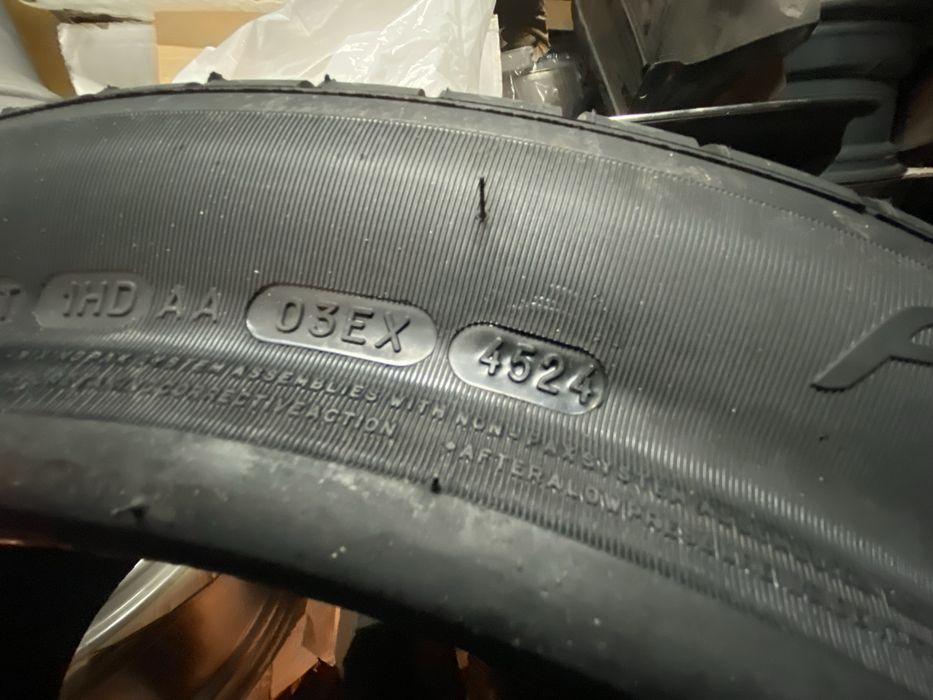 Броньовані 255-720 R490 Michelin Mercedes W222 літні Бронированные