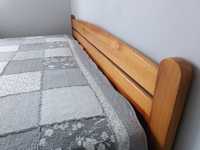 Drewniane łóżko 180x200 z materacem