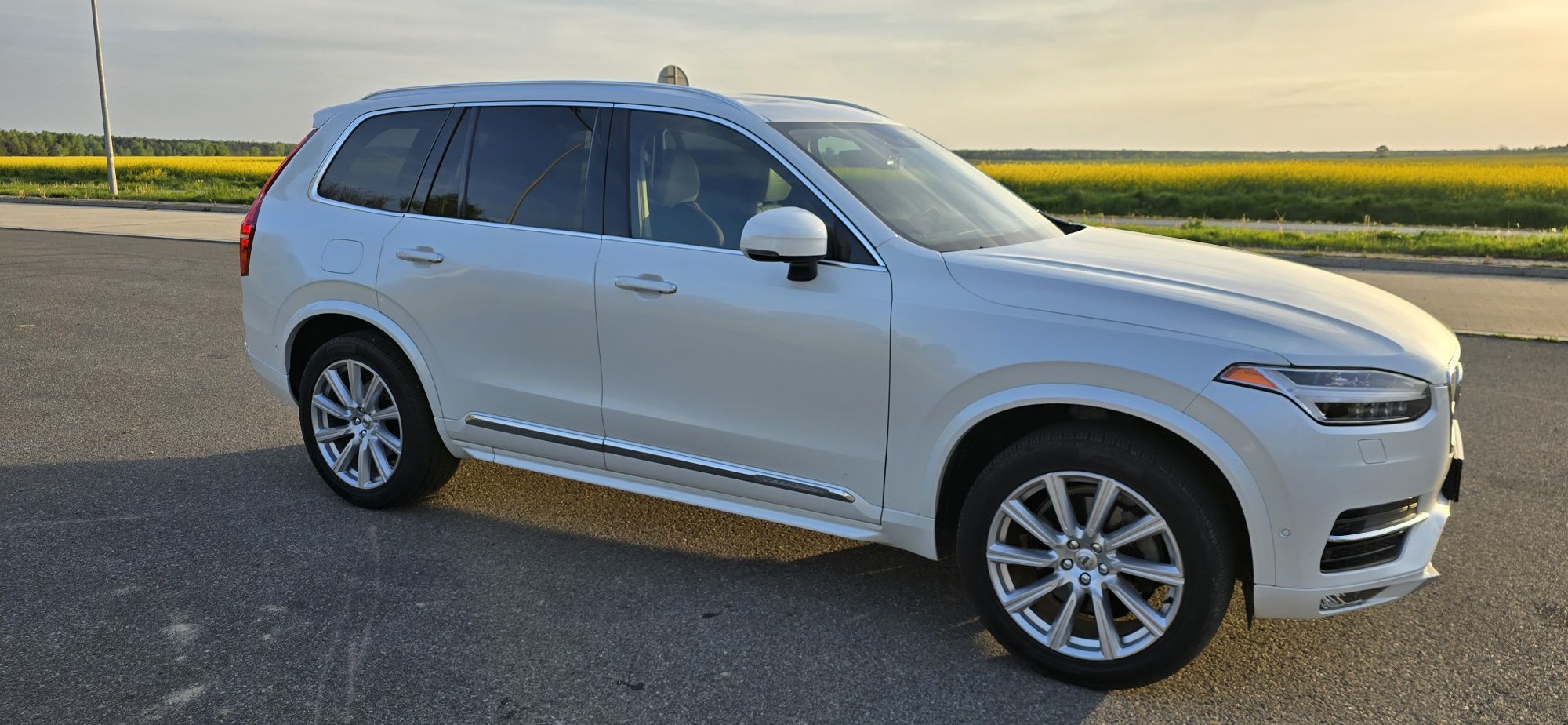 Auto do ślubu, Suv Volvo xc 90