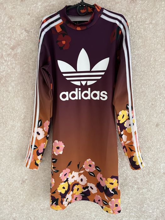 Сукня Adidas оригінал xs