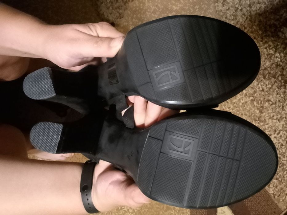 Продам босоножки, туфли женские 41р