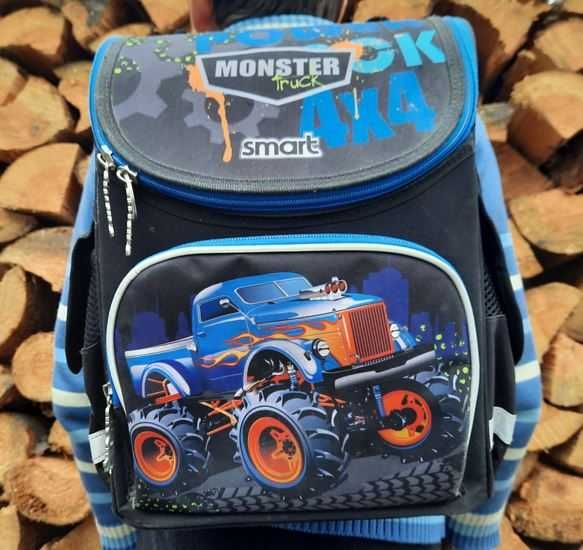 Портфель на 1 вересня ранець рюкзак шкільний Monster Truck чорний