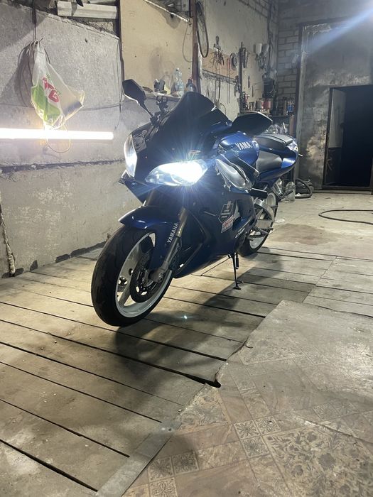 Yamaha R1 2000г литва доки страховка на год все легально