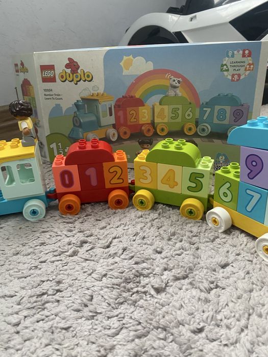 Lego duplo поїзд з цифрами