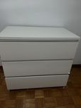 Comoda com 3 gaveteiros marca ikea