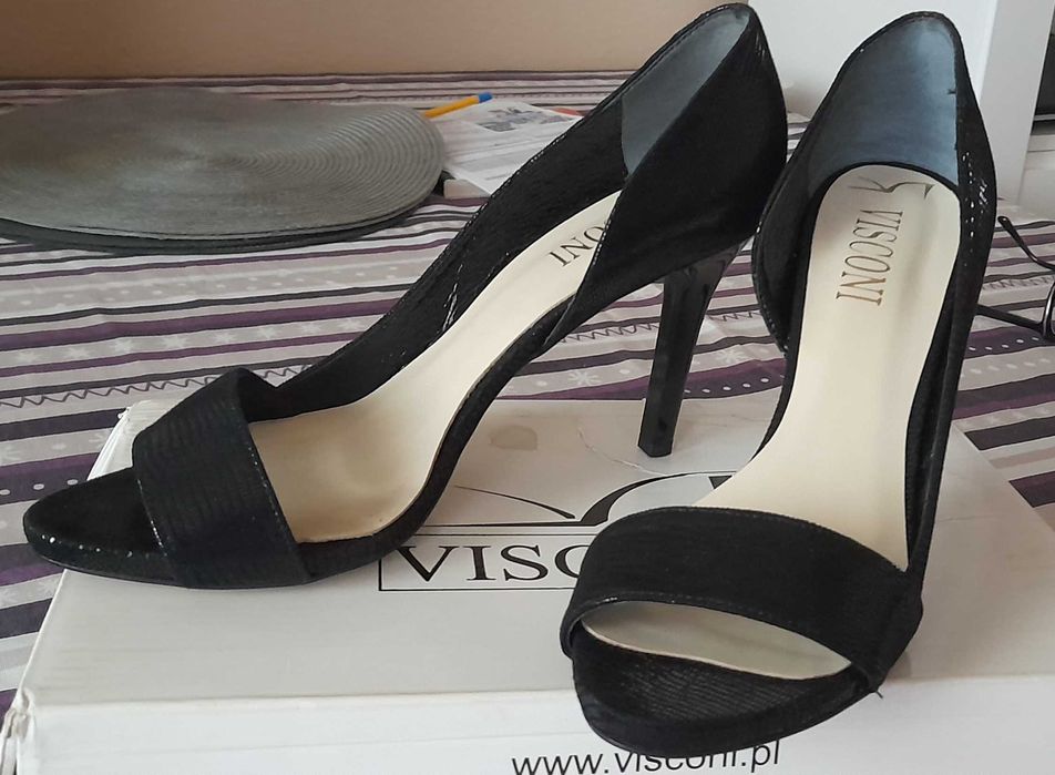 Skórzane, czarne półsandały, Włoskie r. 39, wysoki obcas. Nowe