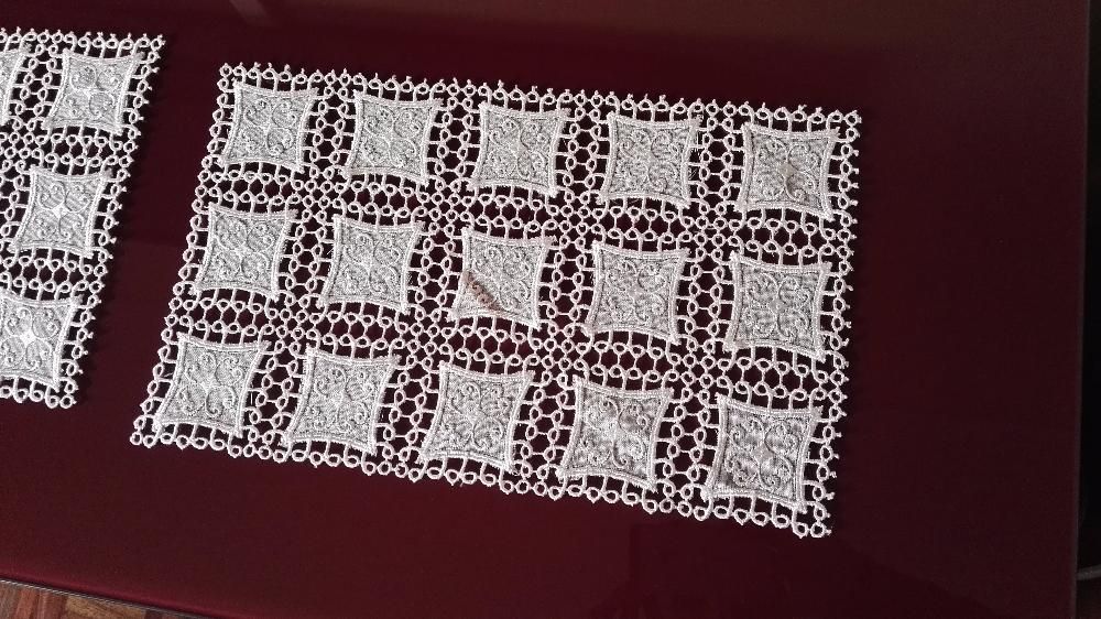 Naperons para móveis