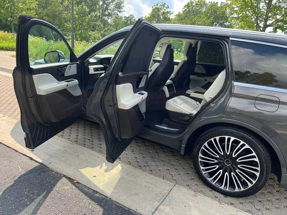 2021 Lincoln Aviator