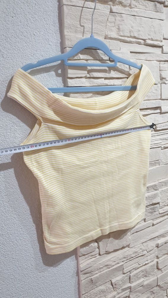 Bluzka damska na lato  opadajaca na ramiona oryginalna Miss Selfridge