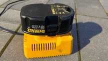 Ładowarka Dewalt DE9130 + aku 18 V