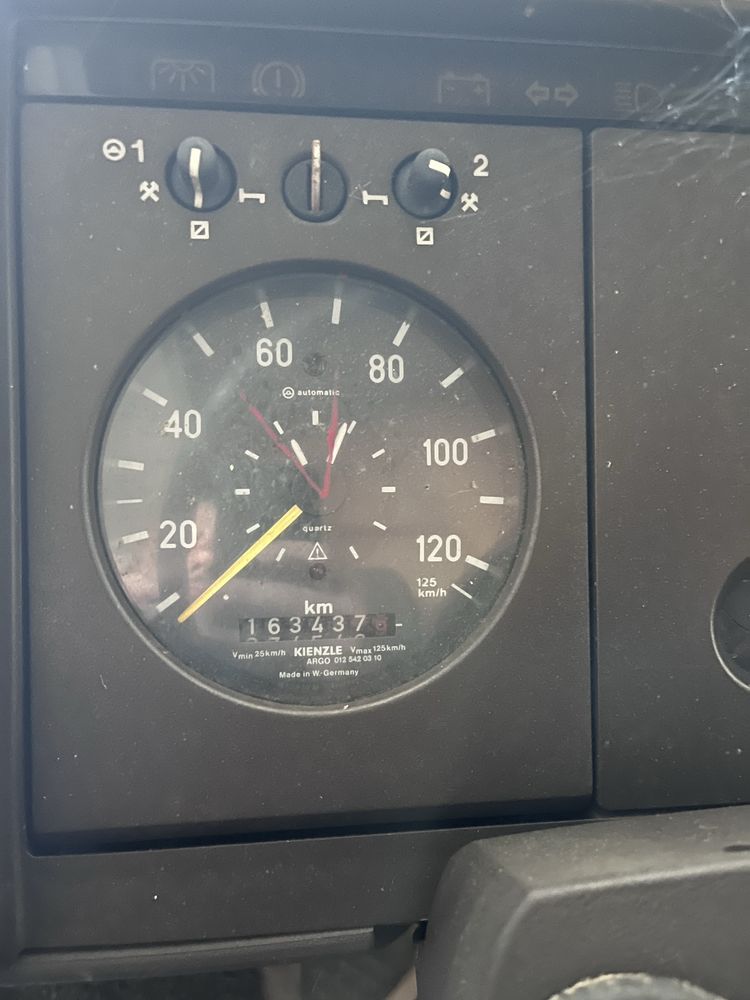 Mercedes-Benz 609D para restauro – Ideal para Autocaravana