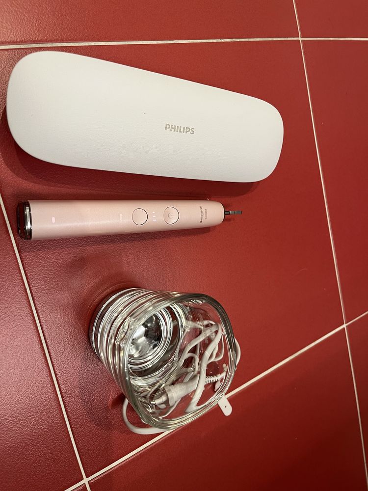 Escova Dentes Elétrica Philips Sonicare DiamondClean  HX9924/23 Rosa
