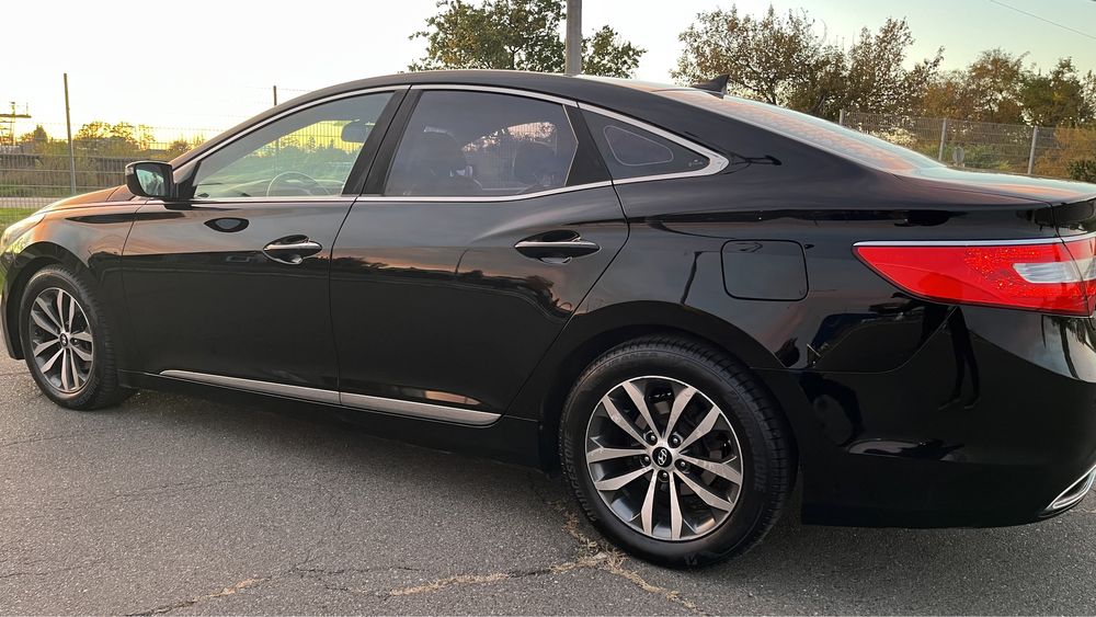 Продам хюндай Грандер 2012 года .