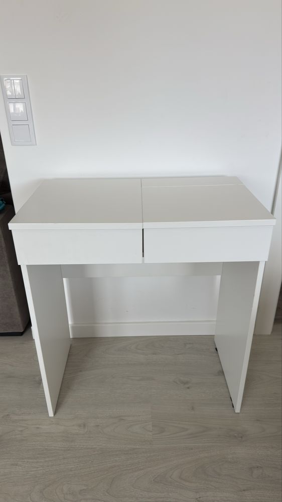 Toucador Ikea Brimnes