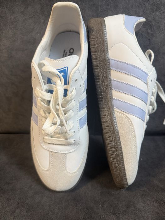 Кросівки Adidas 39 розмір.