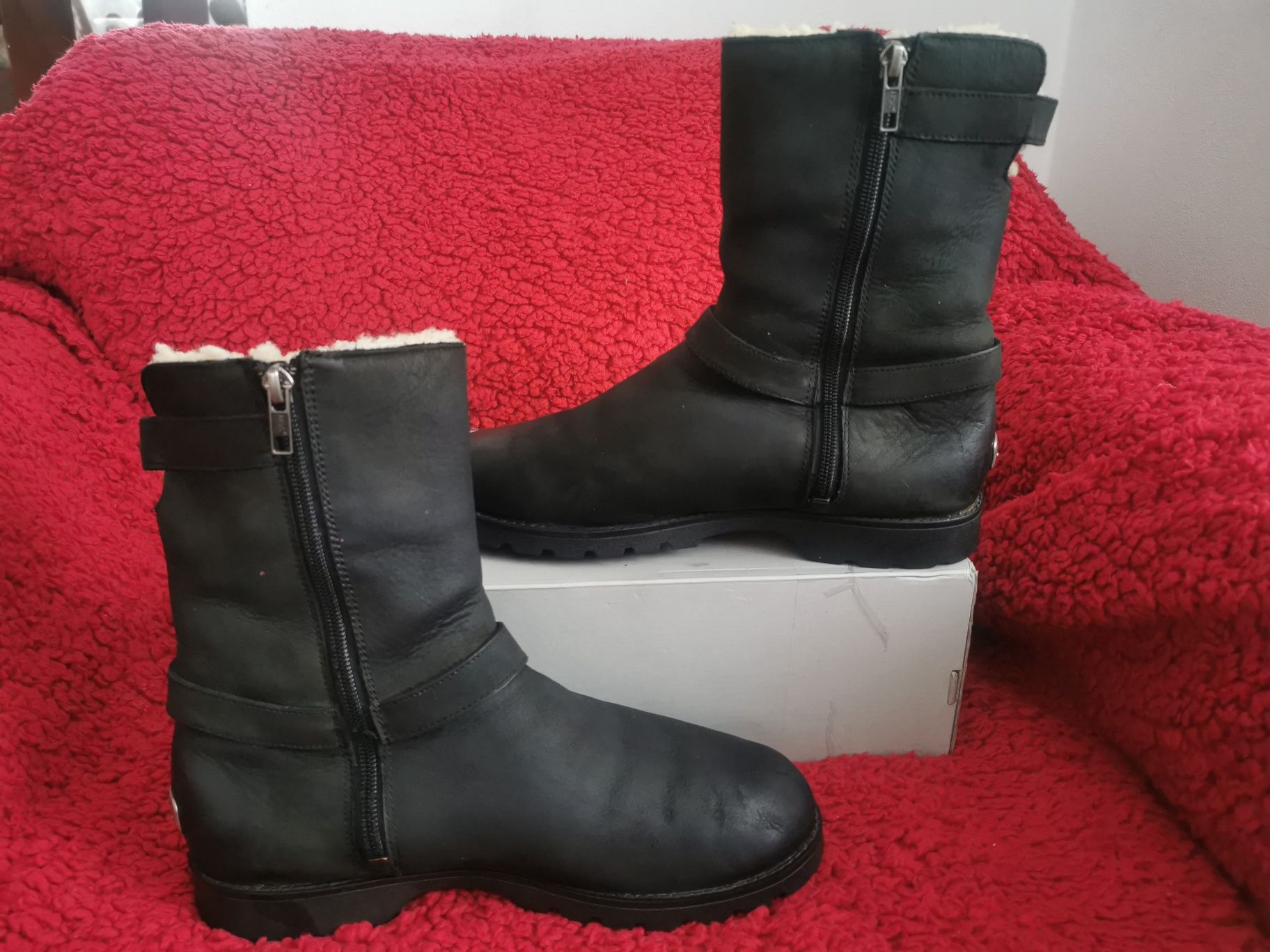 Ugg Australia Grandle Bikery workery kowbojki botki 39