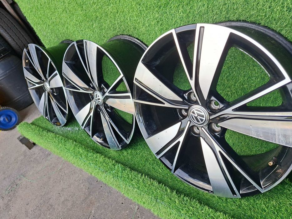 [A2] ALUFELGI 18'' 5x112 ORYGINAŁ VW Golf GTI,GTD,Touran,Caddy,Passat