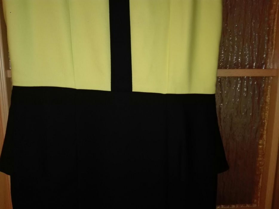 Limonkowa sukienka Mohito 38