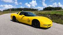 Corvette C5. 50 lecie 2003 rok Yellow Targa