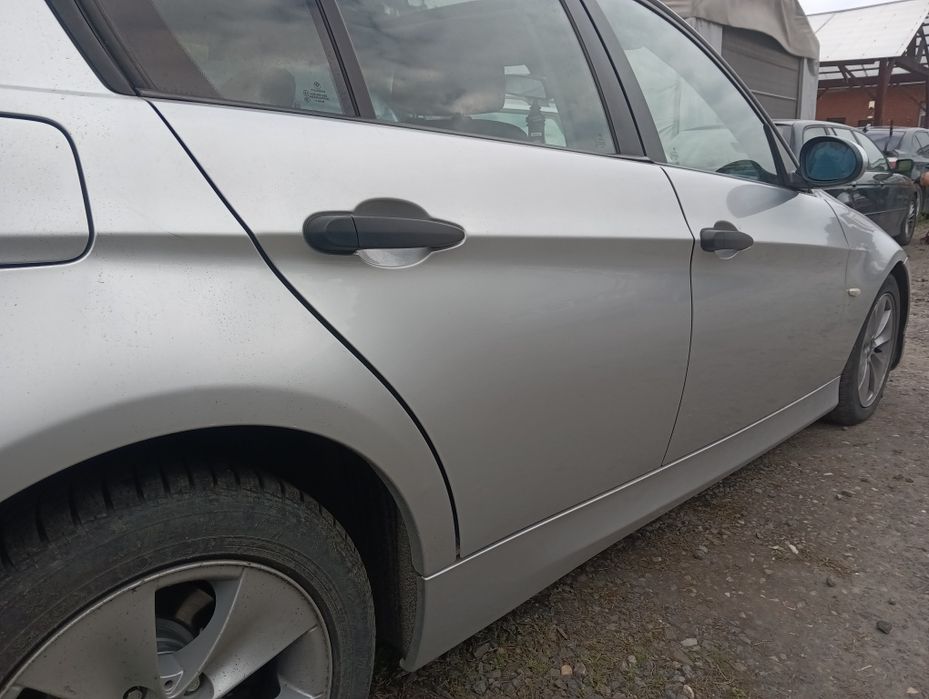 BMW E90 E91 drzwi 354/7 TITANSILBER prawy przód tył lewy tylne przedni
