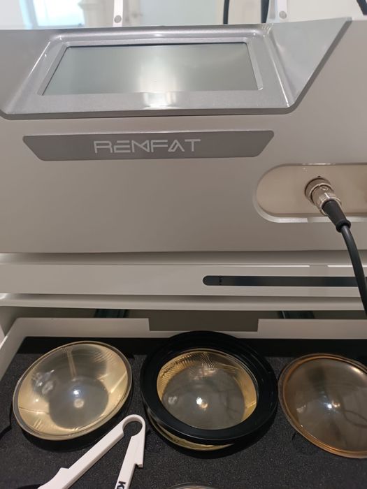 K1MED REMFAT – fala radialna  urządzenie do modelowania sylwetki
