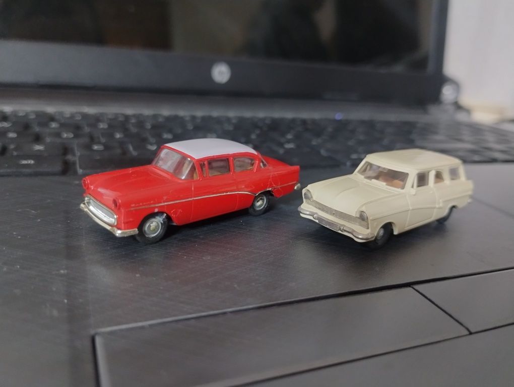 Brekina 1:87 Opel rekord Ford Taunus