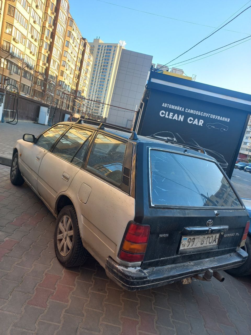 Продам авто Toyota carina 2 1989р. (1.6. бензин) На впевненому ходу, у