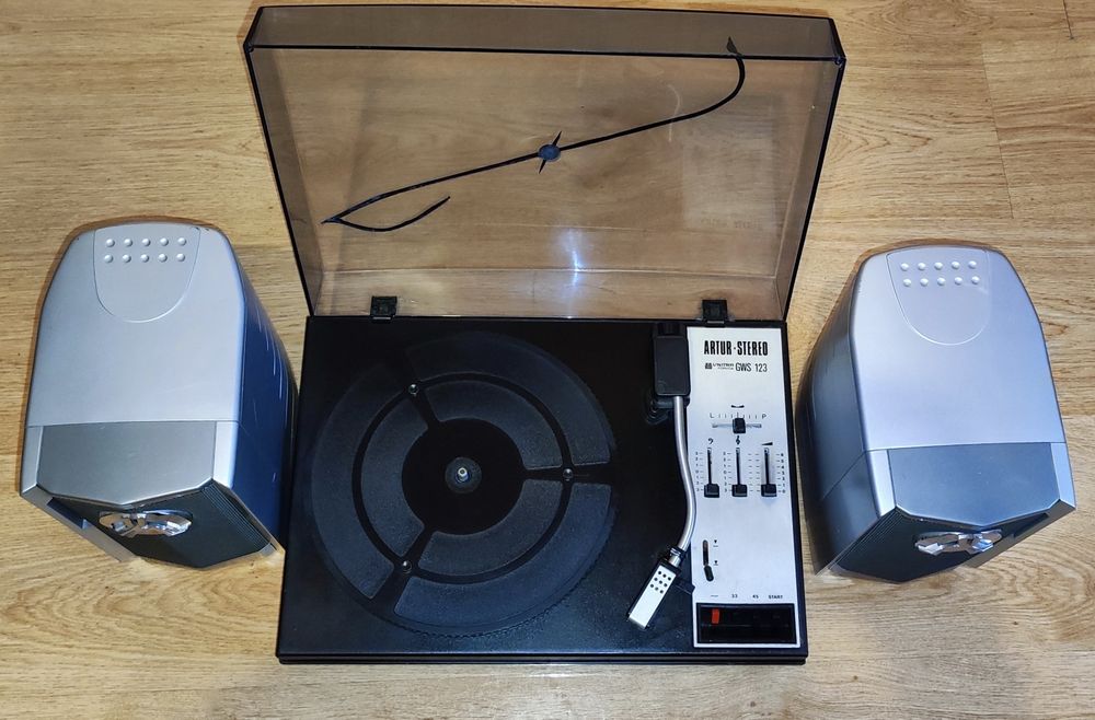 Gramofon Unitra Fonica Artur GWS 123 kolumny nowa igła