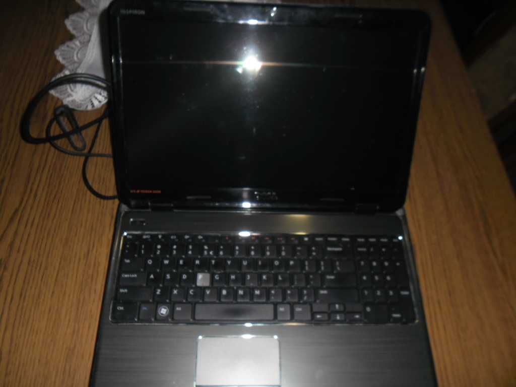 Dell inspiron M5010