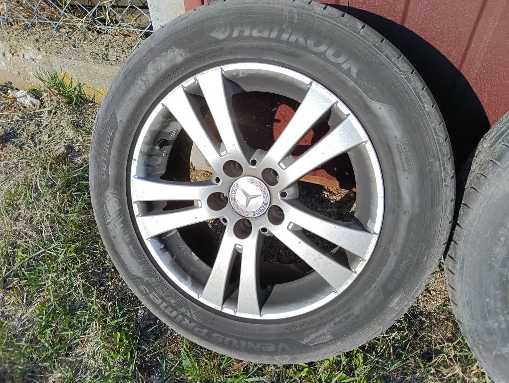 Felgi 16 z oponami 225/55 R16 95V Mercedes Benz E klasa