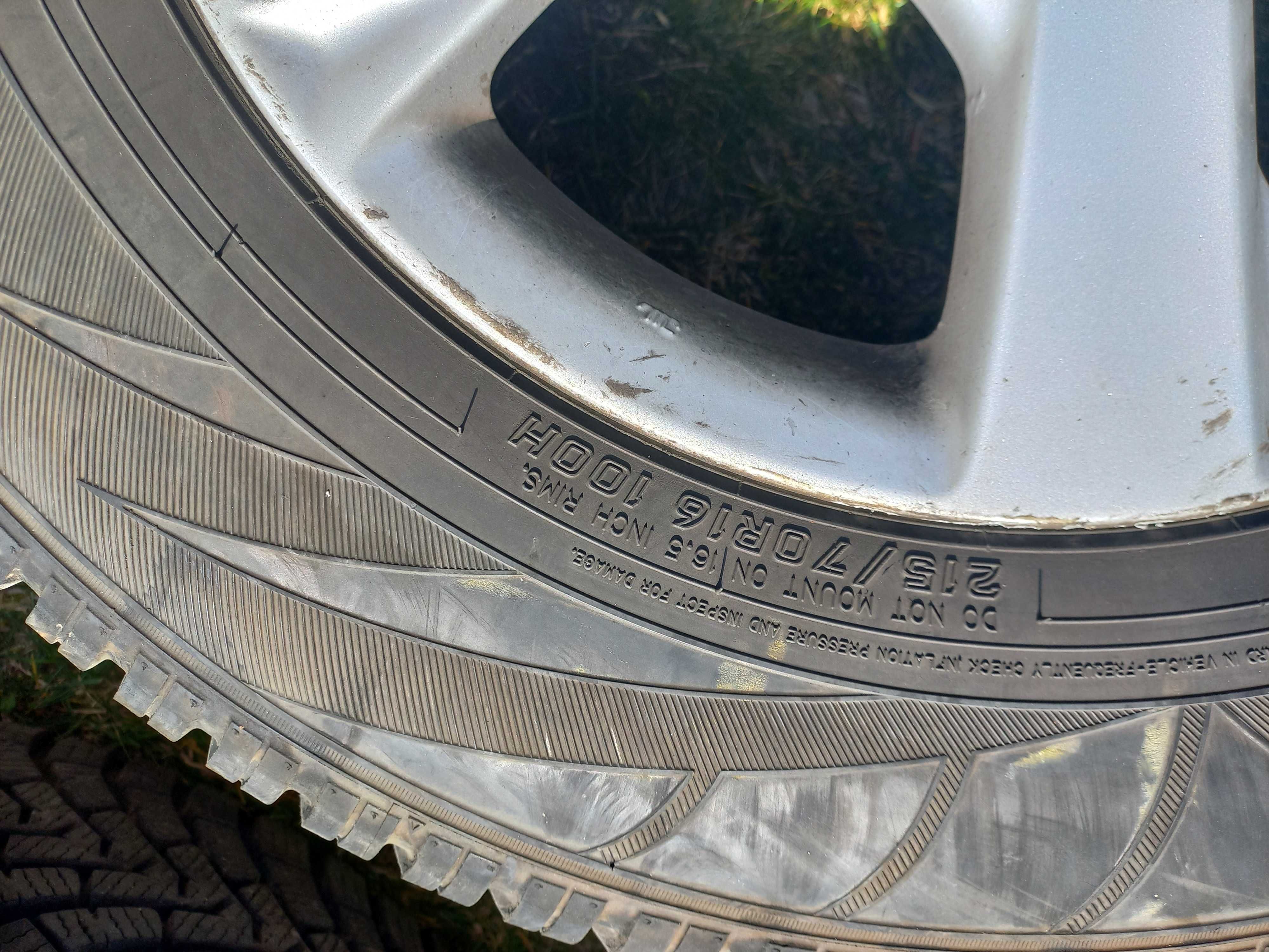 Koła zimowe 5x114.3 Mazda Toyota Dacia 215/70 R16 felgi aluminiowe