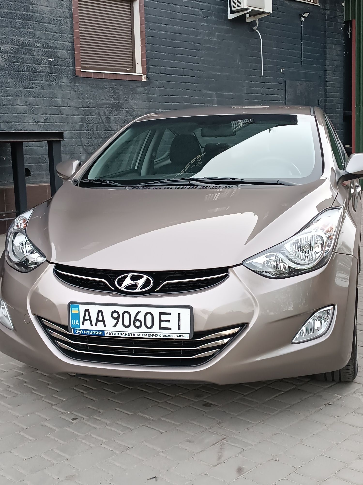 Hyundai  Elantra GLS