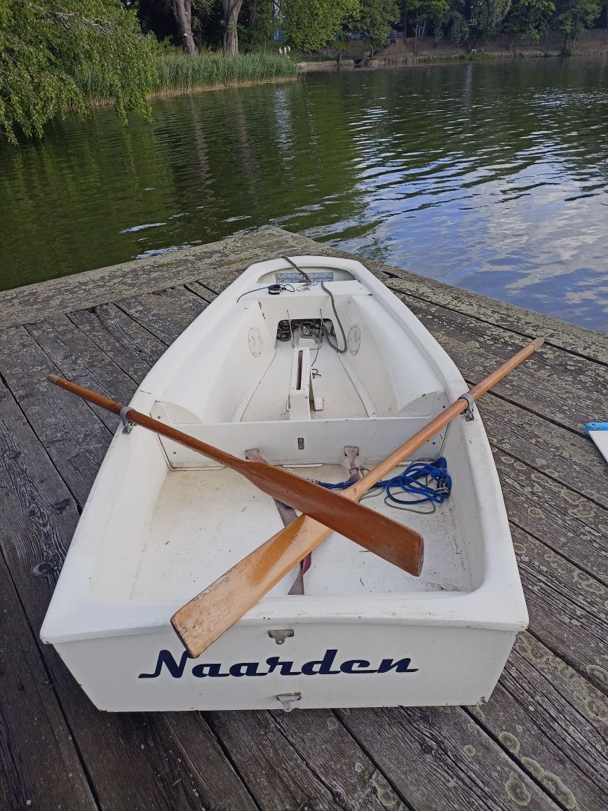 Sprzedam łódkę żaglówkę Optimist