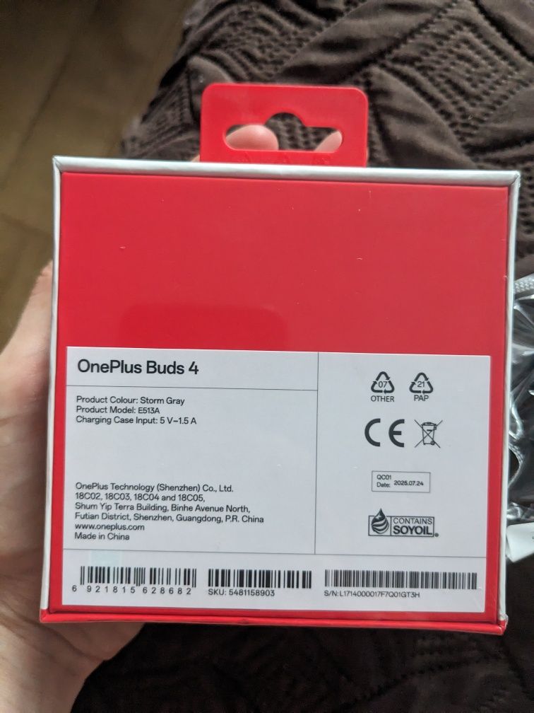 One plus buds 4 global version чорного кольору